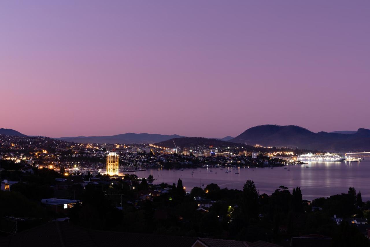 Million Dollar Views Lägenhet Hobart Exteriör bild